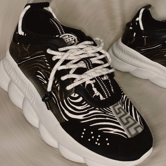 🔥 *RARE* VERSACE CHAIN REACTION ZEBRA FOR SALE | SIZE 46 EU (11-12 US) 🔥 - Picture 8 of 9